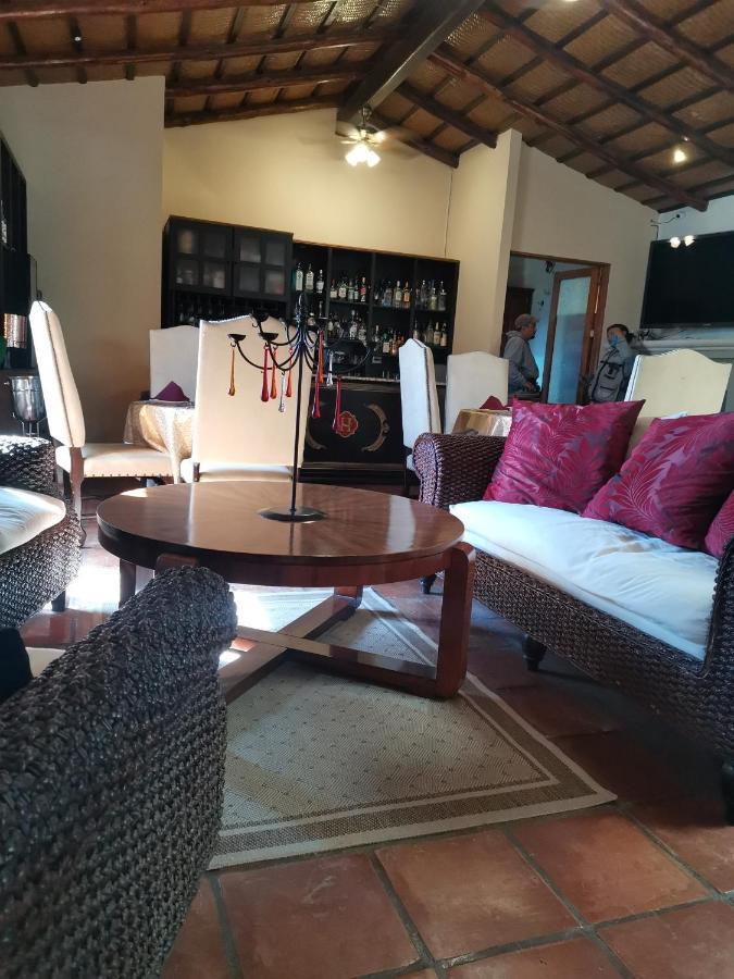 Hacienda Del Lago Boutique Hotel Ajijic Exterior photo